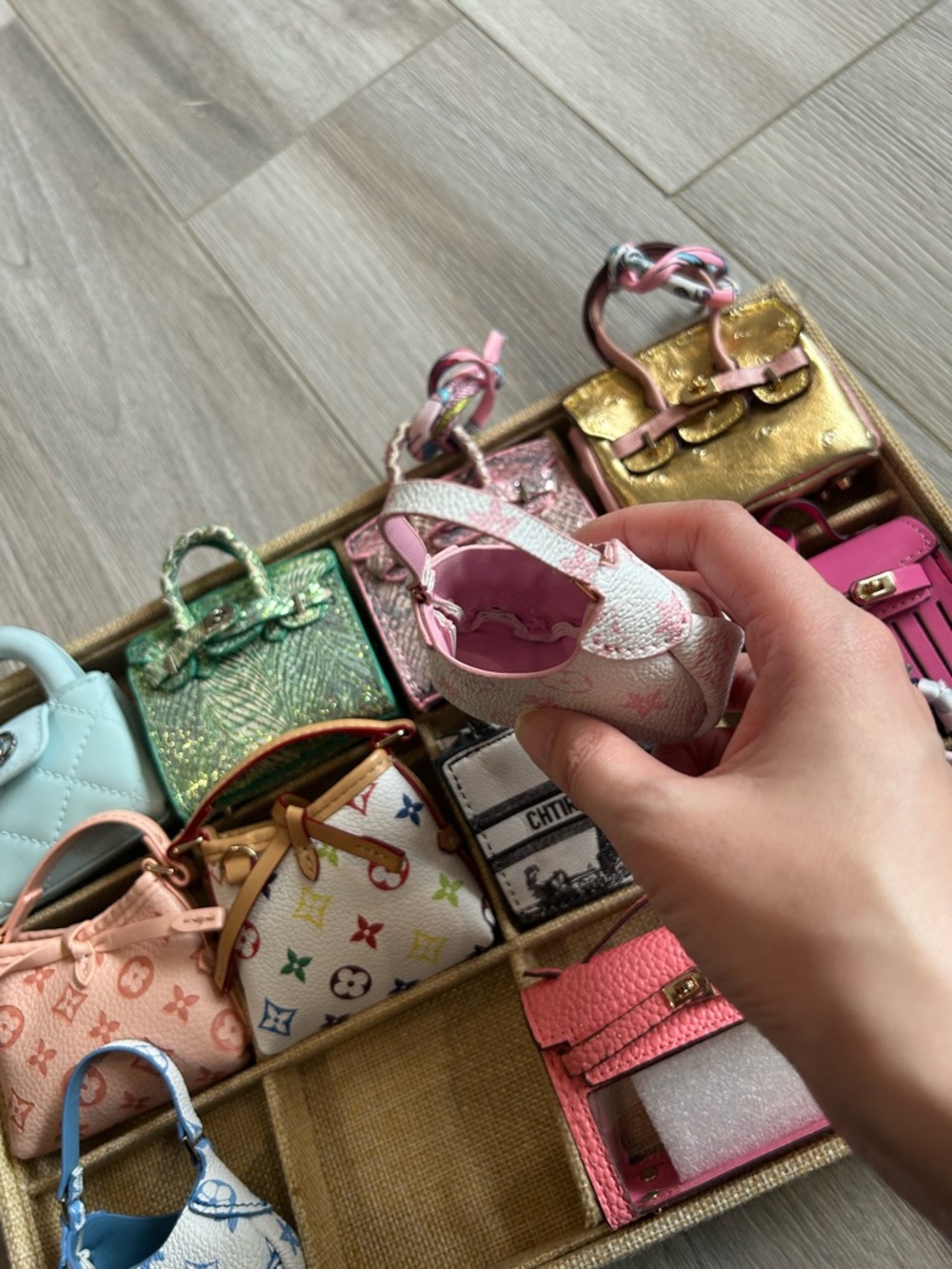 Mini Handbag Collection - clearance - Picture 5 of 6